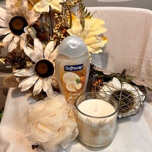 Creamy Moisture Body Wash and Relax Bundle